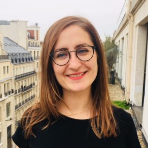 France LYS - Coach - Formatrice - Consultante en ressources humaines « Communiquer authentiquement, libérer la parole, faciliter le dialogue et la co-construction, transmettre sans réserve »